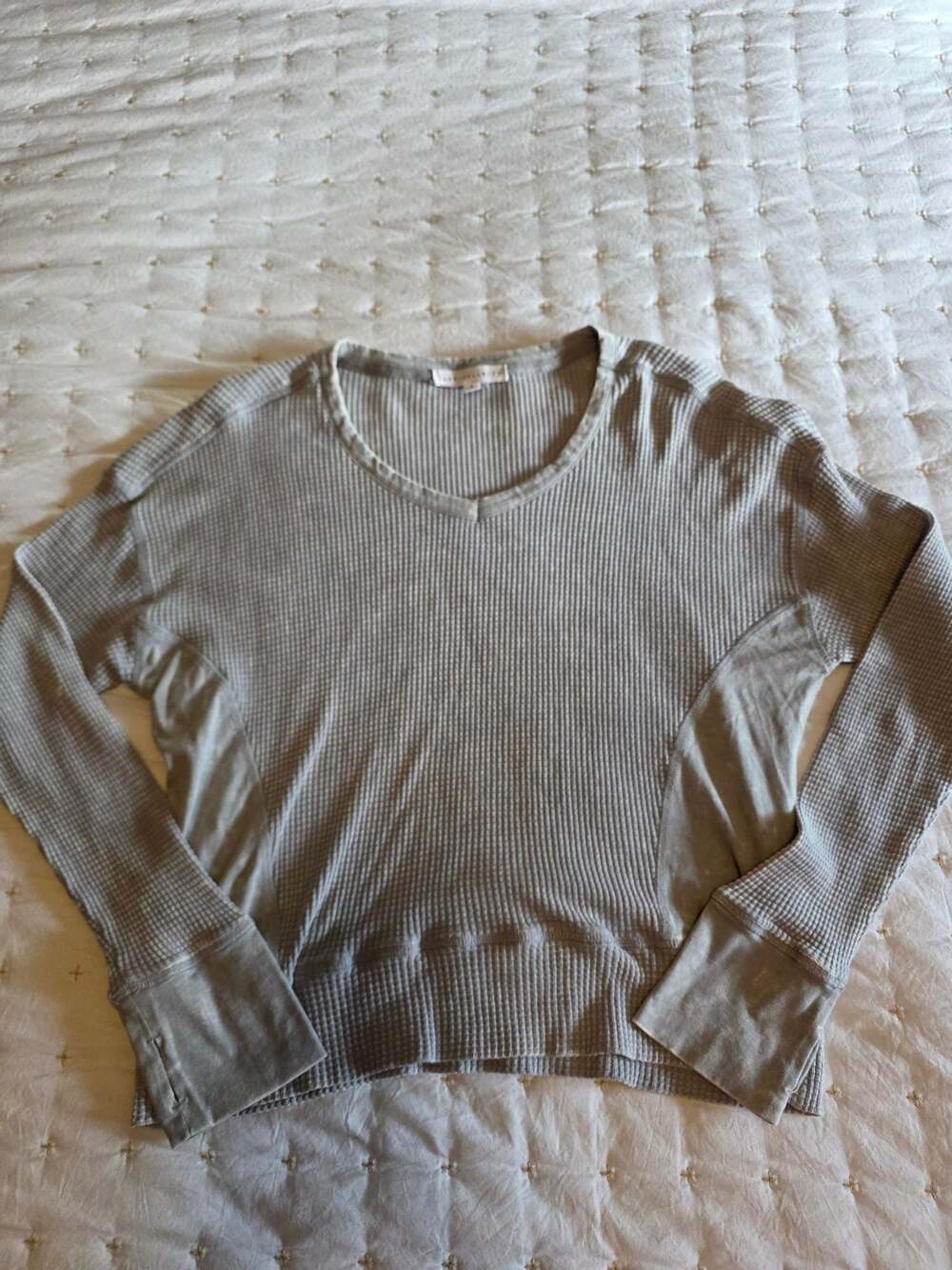 Jane + Delancey Women's Grey Long Sleeve Waffle Knit Thermal Top